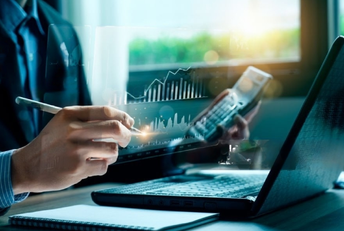 yellow-plans-on-duty